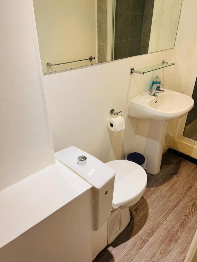 Apartamento F10- Mezzanine 1St Floor Flat Fits 3 Near Paddington Londres Exterior foto